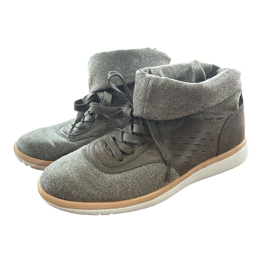 UGG AUSTRALIA Women’s Islay Leather Bootie Size 7.5 Gray Lace High Top Sneakers
